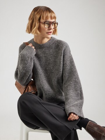 Pull-over 'SLFSIA' SELECTED en gris : devant