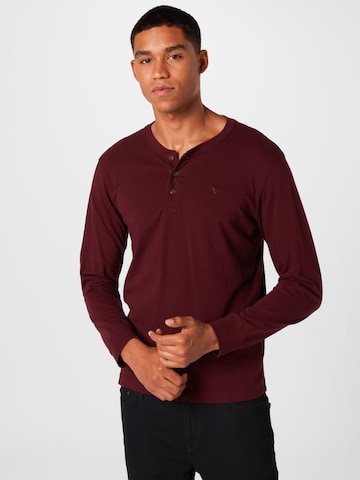 American Eagle Shirt in Red: front