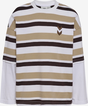 T-Shirt Hummel en marron : devant