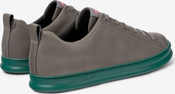 Sneaker bassa 'Runner Four' di CAMPER in grigio