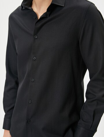 Koton Regular Fit Hemd in Schwarz