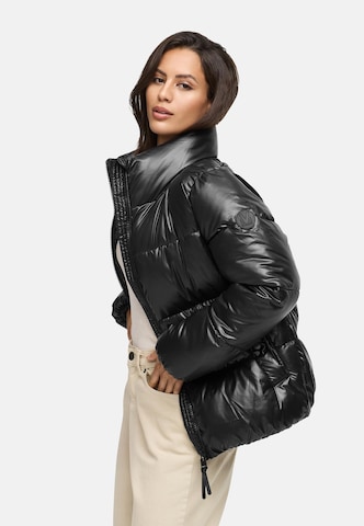 MARIKOO Winterjacke 'Hazalee 16' in Schwarz