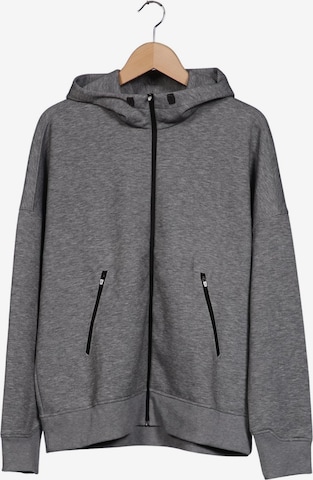 On Kapuzenpullover L in Grau: Vorderseite