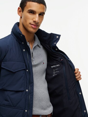 TOMMY HILFIGER Jacke in Blau