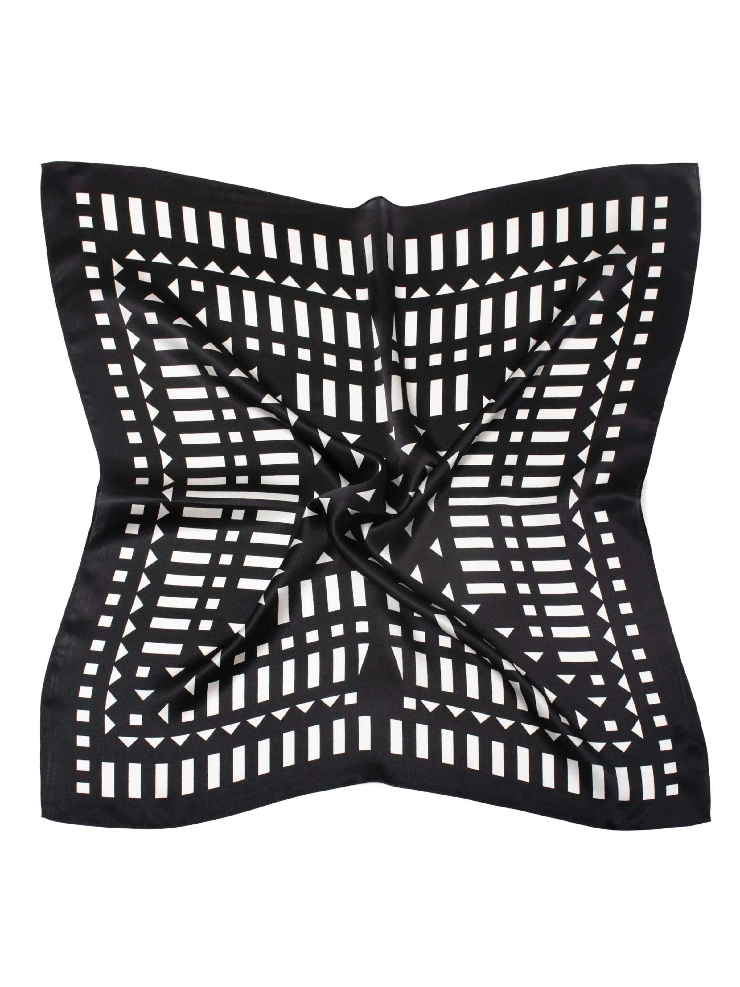 MayTree Scarf 'Seidentuch Domino' in Black: front