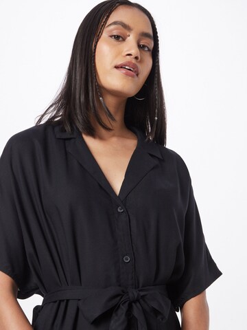 Monki - Vestido camisero en negro