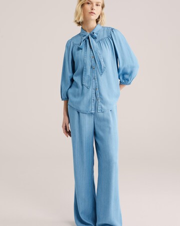 mėlyna WE Fashion Plačios klešnės Džinsai