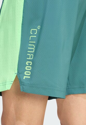 Regular Pantalon de sport 'Tech Apparel' ADIDAS PERFORMANCE en vert