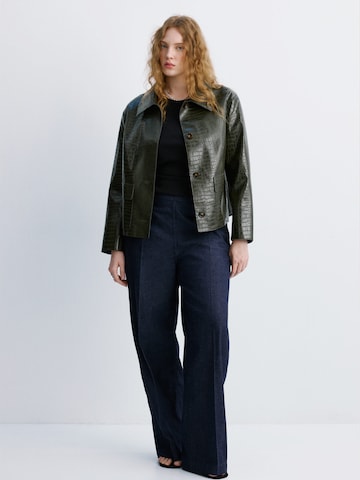 Largi Pantaloni cu dungă 'CARLA' de la MANGO pe albastru