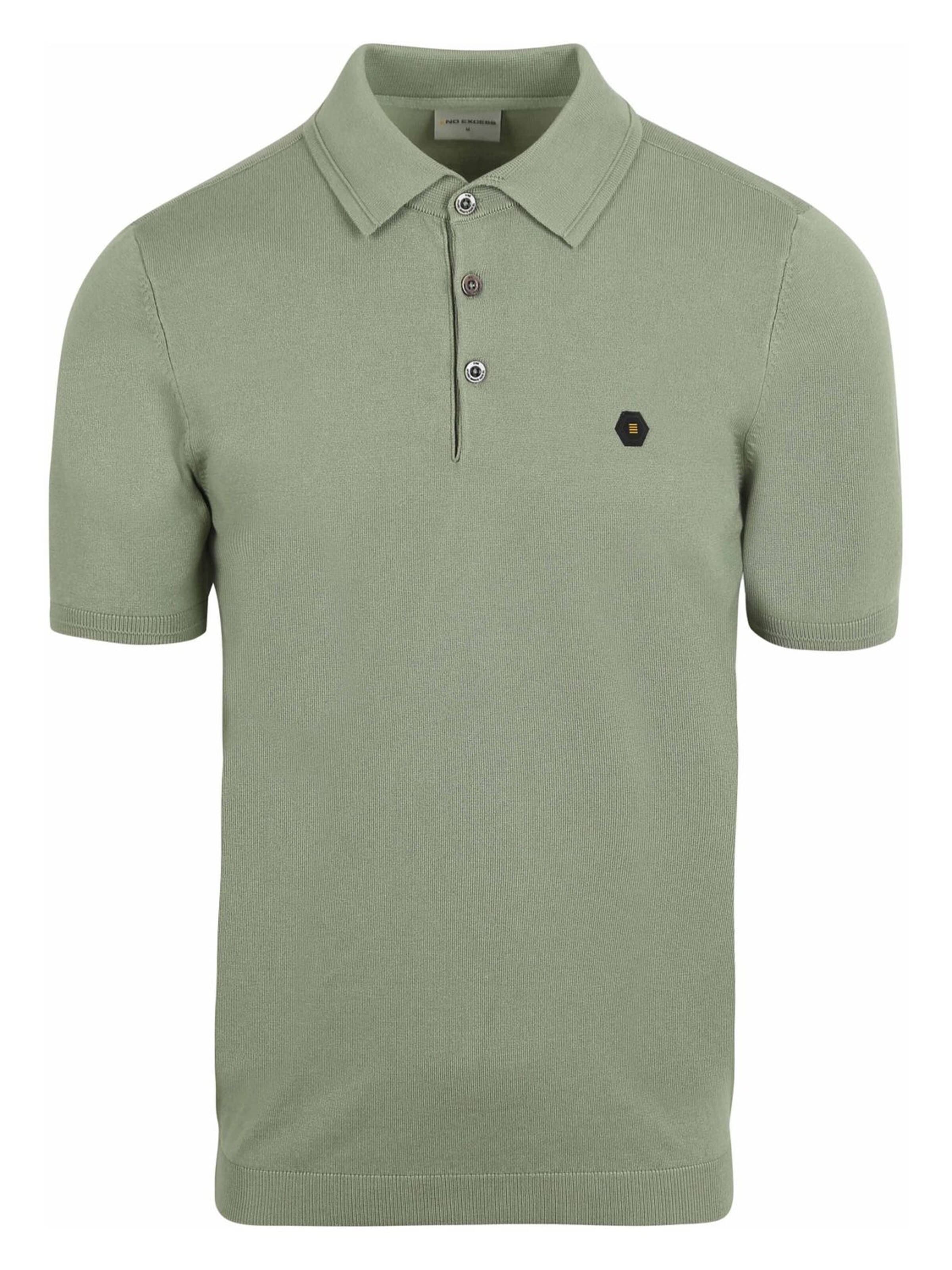 No Excess Shirt in Green: front