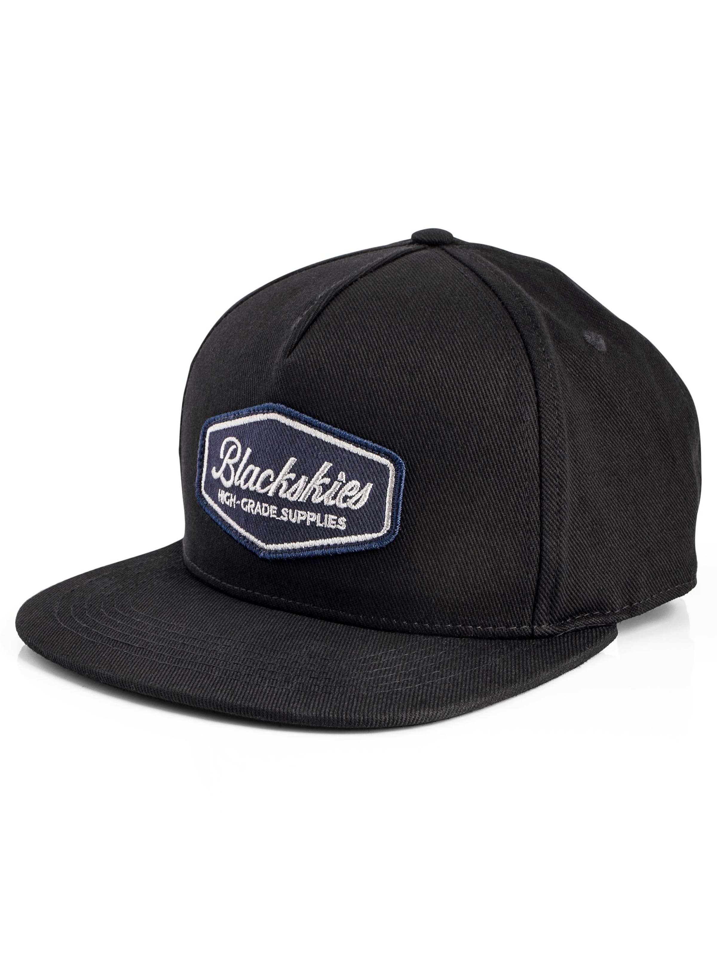 Blackskies Cap 'Osis' in Black: front