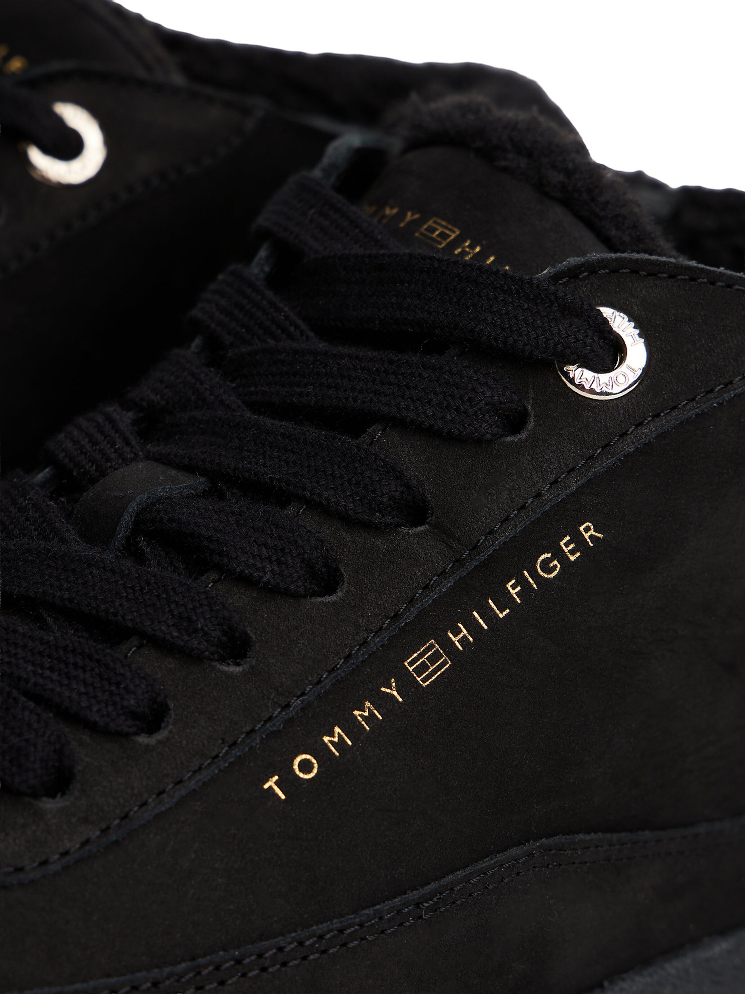 TOMMY HILFIGER Sneaker in Schwarz