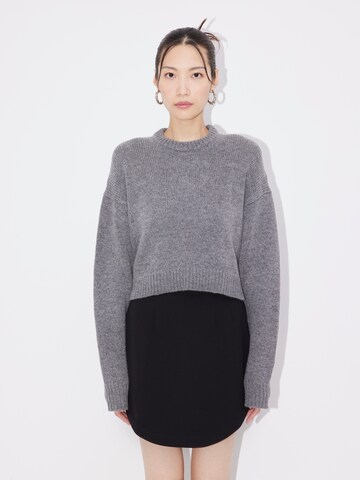 LeGer by Lena Gercke Sweater 'Madita' in Grey: front