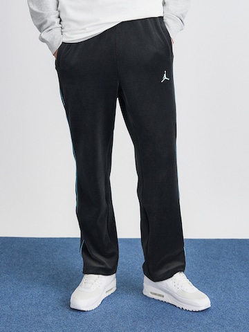 Jordan regular Παντελόνι σε μαύρο: μπροστά