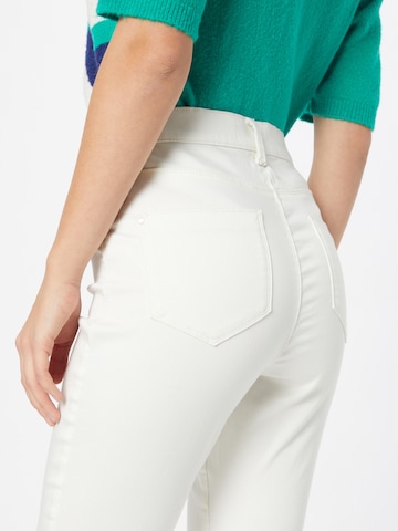 Dorothy Perkins Flared Jeans 'Frankie' in Weiß