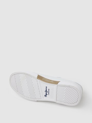 Pepe Jeans - Sapatilhas baixas 'Kenton Flag' em branco