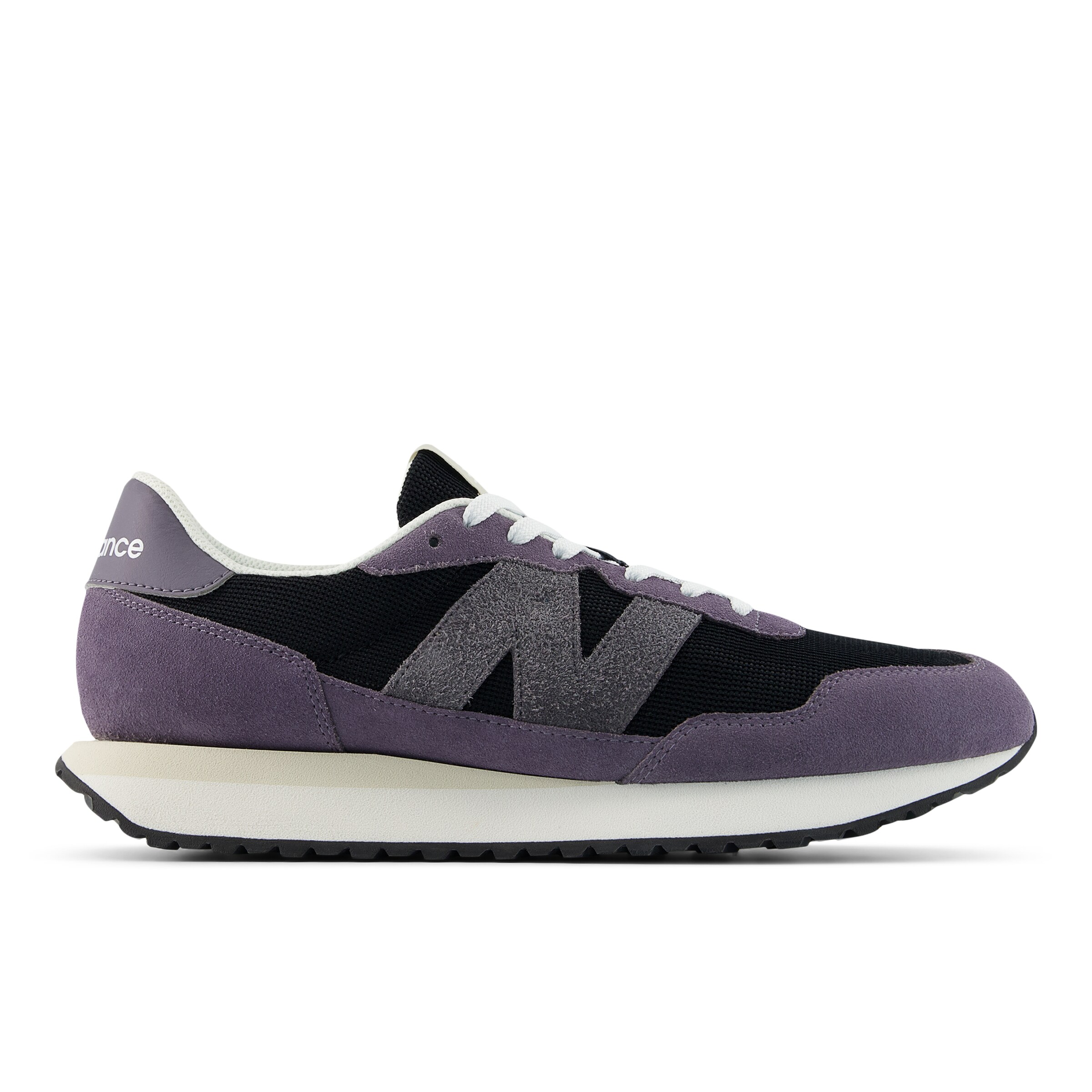new balance Sneaker in Grau