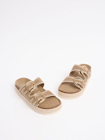 pelēks Friends Like These Ādas čības