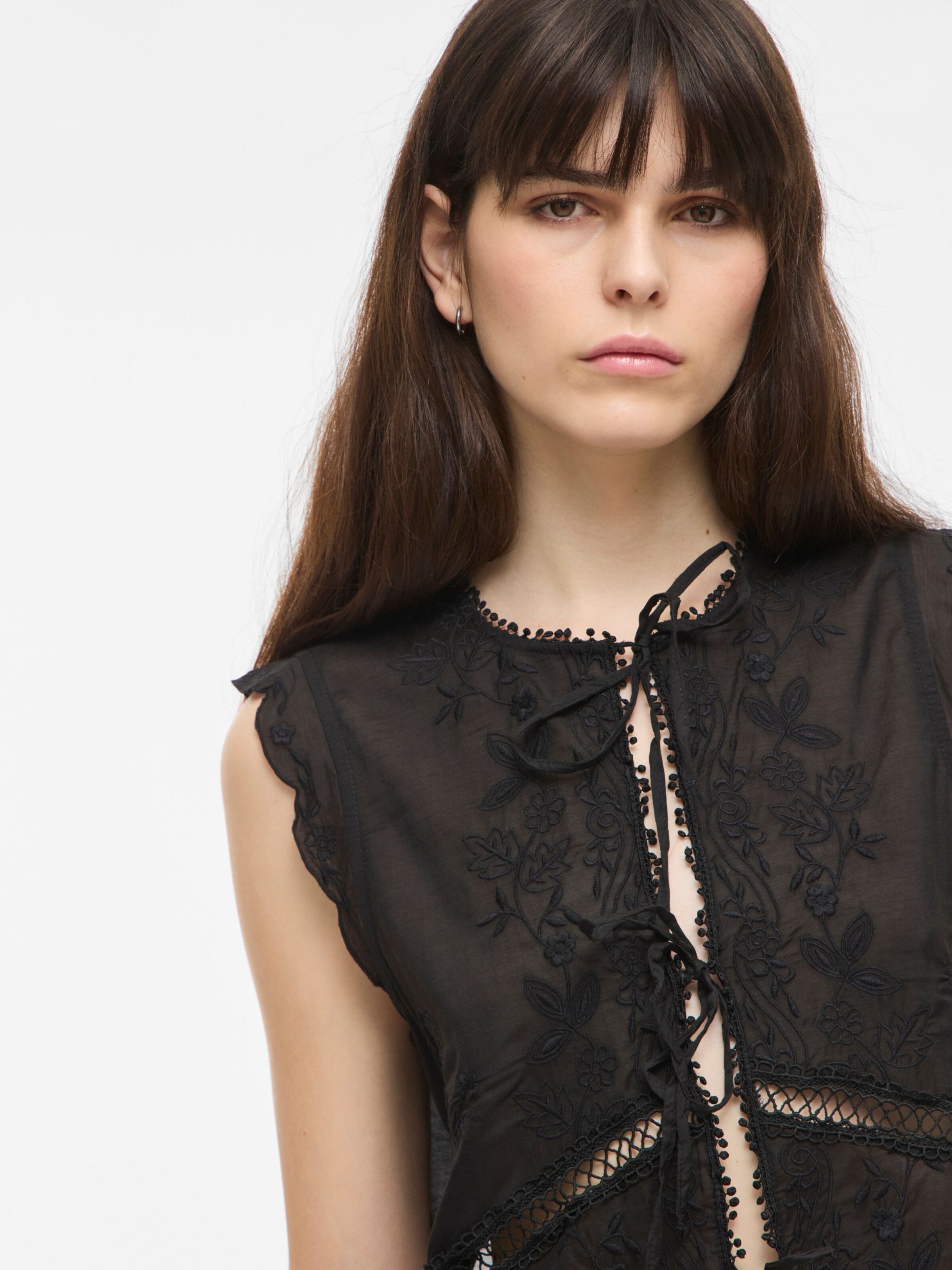 ROUGE EDIT Overdel 'Ivy' i sort