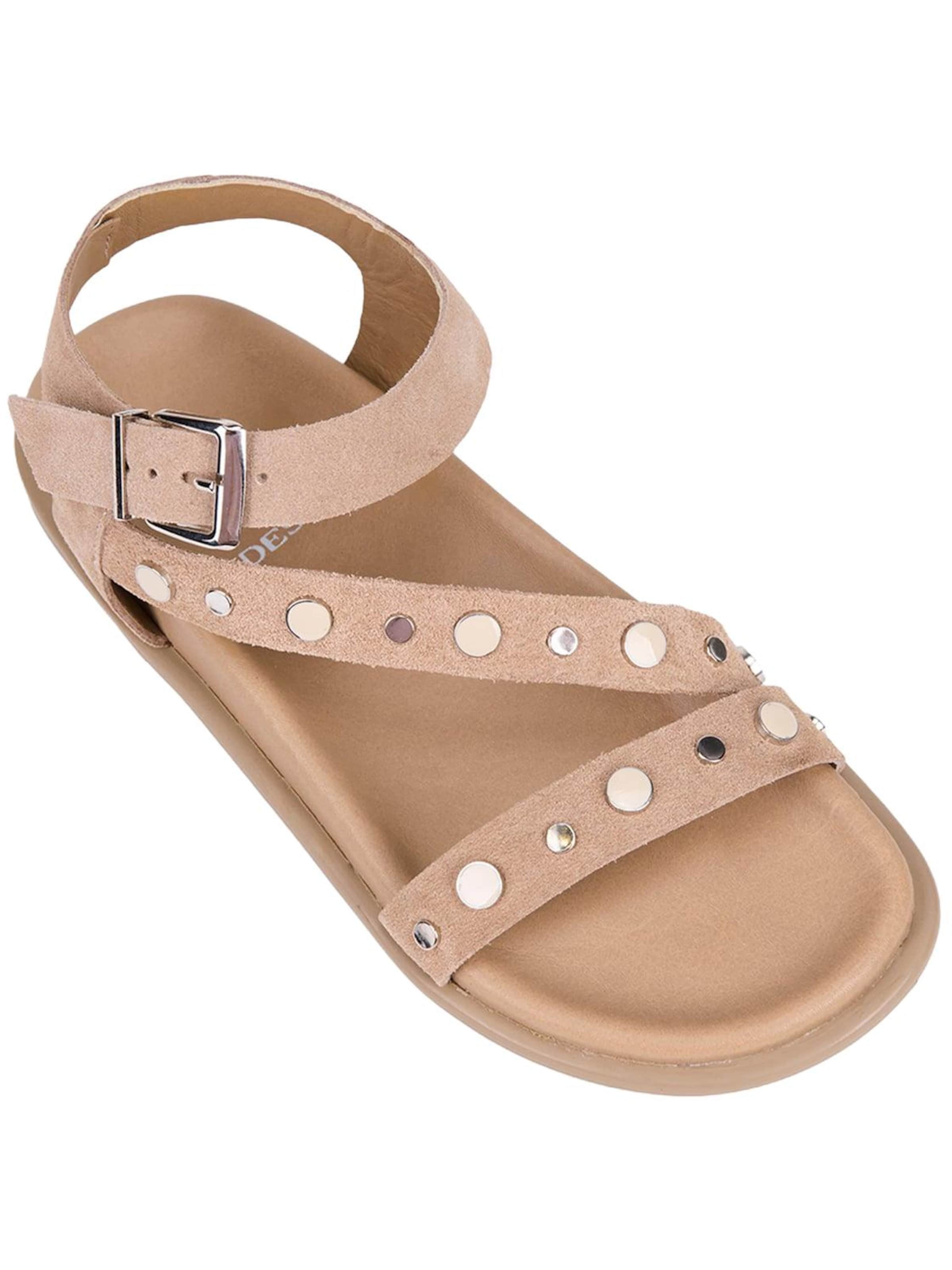 Desa Sandals 'DESA Damen-Sandalen aus Wildleder mit Nietenbesatz' in Beige