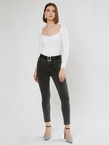 Influencer - Jersey en blanco