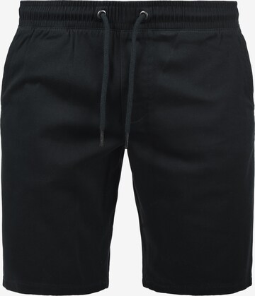 BLEND Chino Pants in Black: front