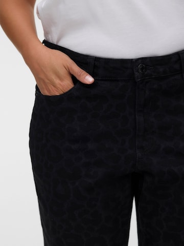 Vero Moda Curve Regular Jeans in Black