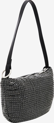 faina Shoulder Bag in Black