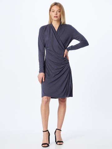 Robe 'Columbine' SOAKED IN LUXURY en bleu : devant