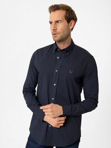 Coupe regular Chemise By Diess Collection en noir