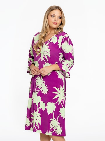 Robe Yoek en rose : devant