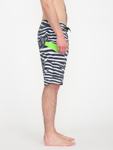 Volcom Swimming Trunks 'LIDO PRINT MOD 20 ' in Green