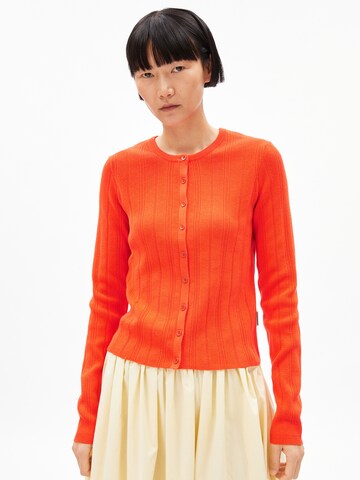 Cardigan ARMEDANGELS en orange : devant