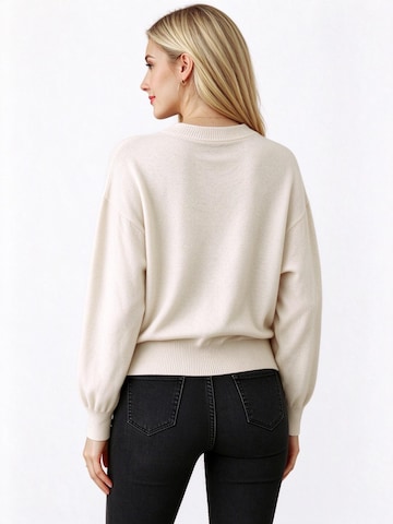 Yesfashion Sweater in Beige