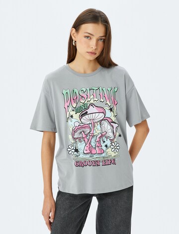 Koton Shirt in Grijs: voorkant