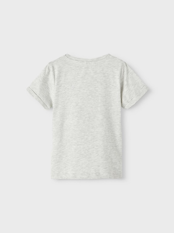 NAME IT - Camiseta 'Ant Smurf' en gris