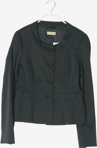 apriori Jacket & Coat in XS in Black: front