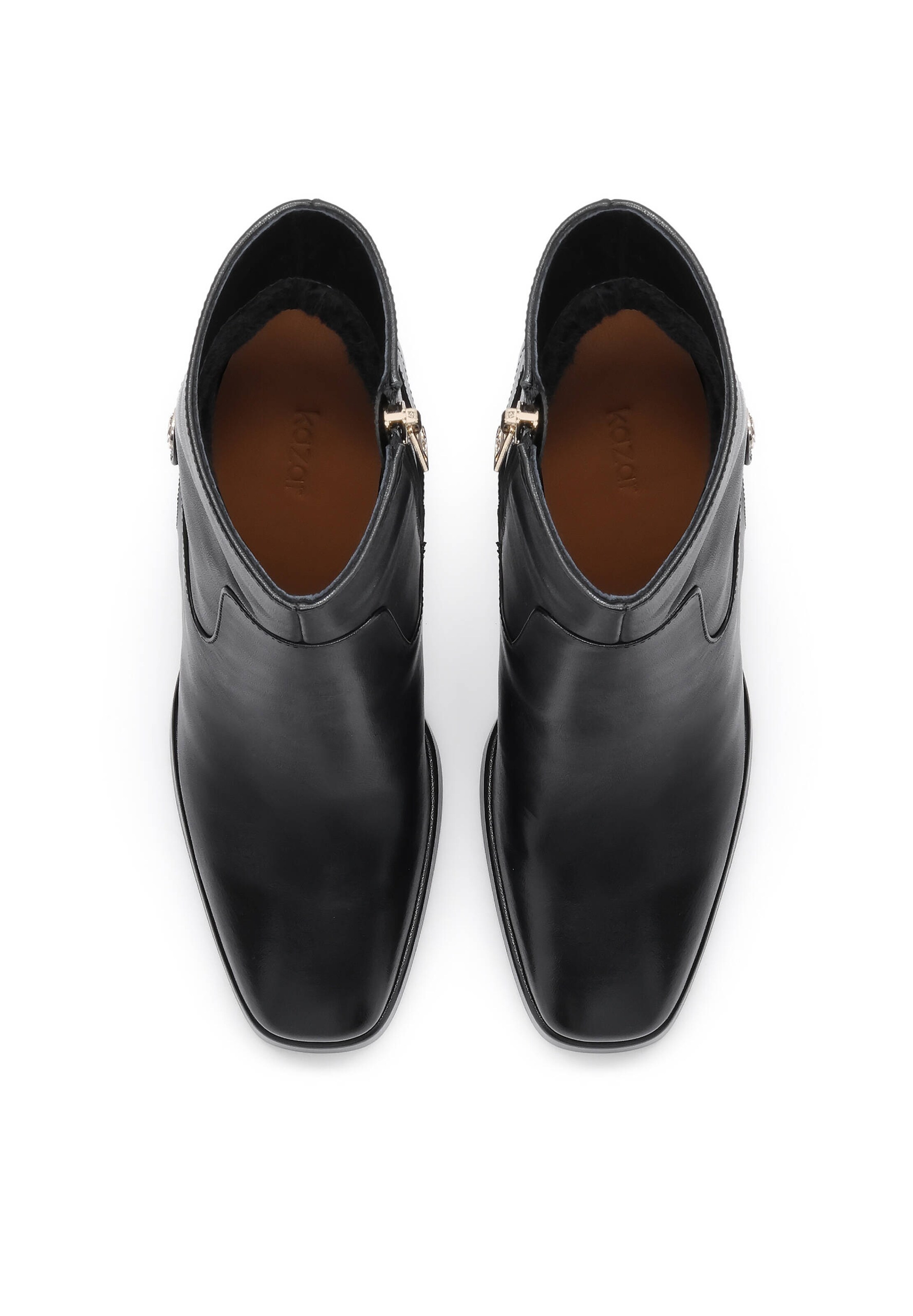 Kazar Къси ботуши в черно