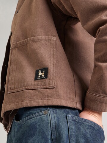 Kaotiko Övergångsjacka i brun