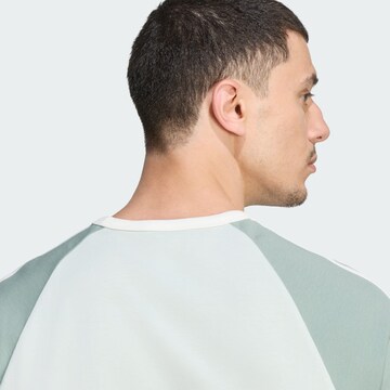 ADIDAS ORIGINALS - Camiseta en verde