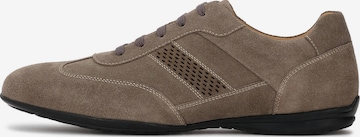 Kazar Urheilulliset nauhakengät värissä harmaa: etupuoli