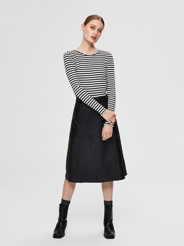 Maglietta 'ANNA' di SELECTED FEMME in nero