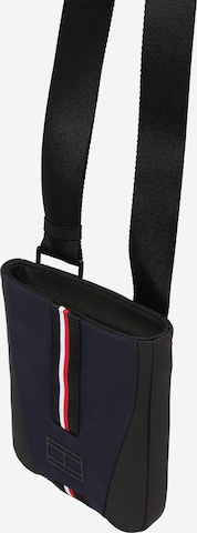 TOMMY HILFIGER Crossbody bag in Blue: front