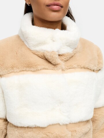Tazzio Übergangsjacke 'F805' in Beige