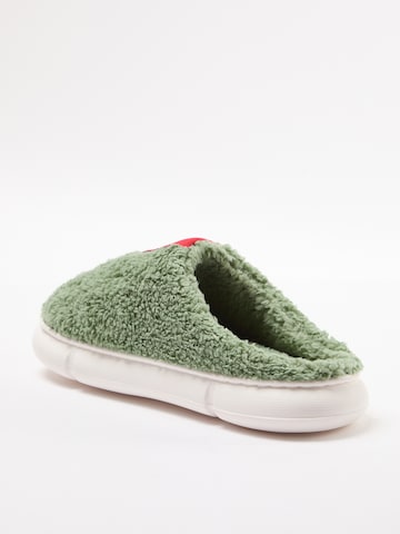 Trendyol Pantofle – zelená