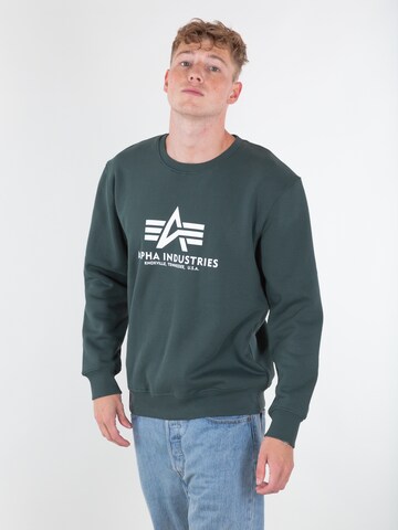 ALPHA INDUSTRIES Sweatshirt in Grün