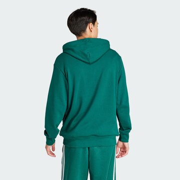 ADIDAS SPORTSWEAR - Sweatshirt de desporto 'Essentials' em verde