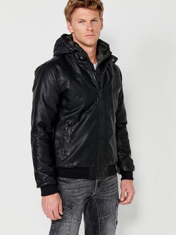 KOROSHI Jacke in Schwarz: Vorderseite
