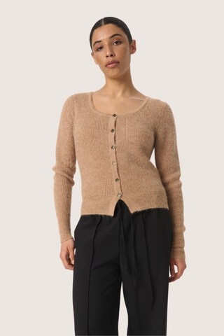 SOAKED IN LUXURY Kofta 'Tuesday' i beige: framsida