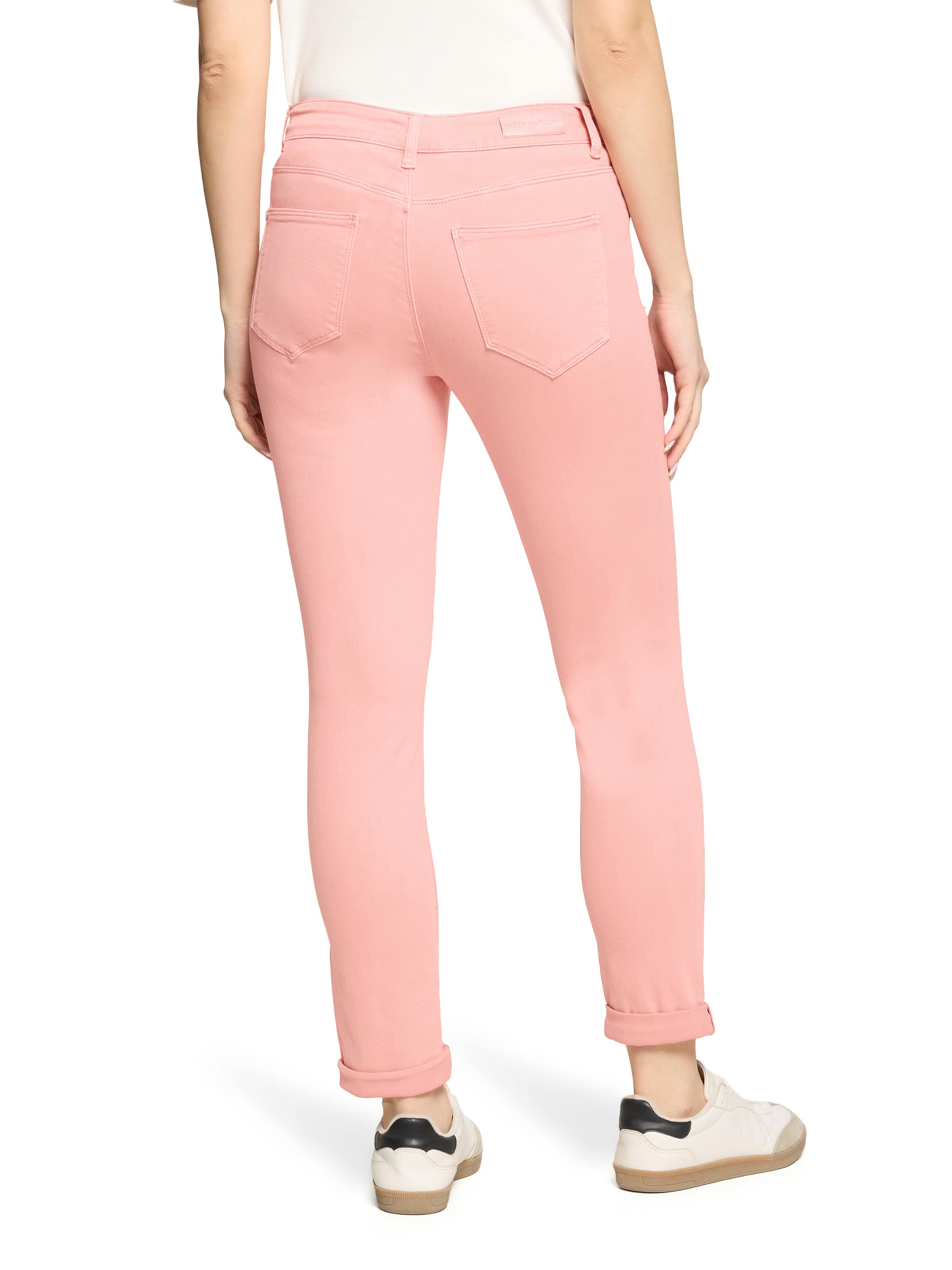 Coupe slim Jean Betty Barclay en rose